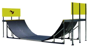 HX Mini Ramp skateboard 