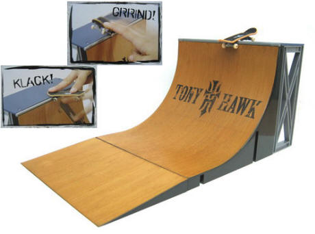 tech deck quarter pipe ram