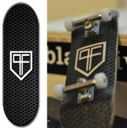 phancy fingers fingerboard skateboards