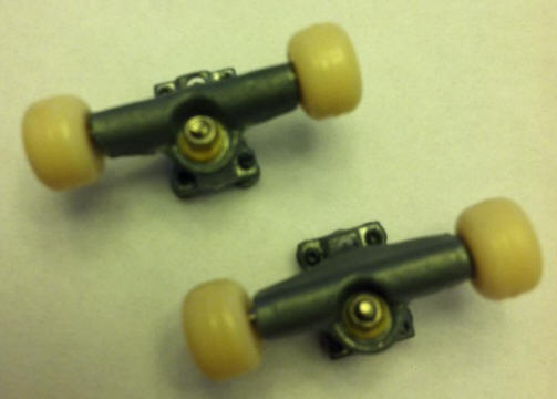 tech deck trucks