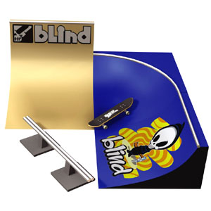 Blind Corner Bowl and Rail from Tech Deck